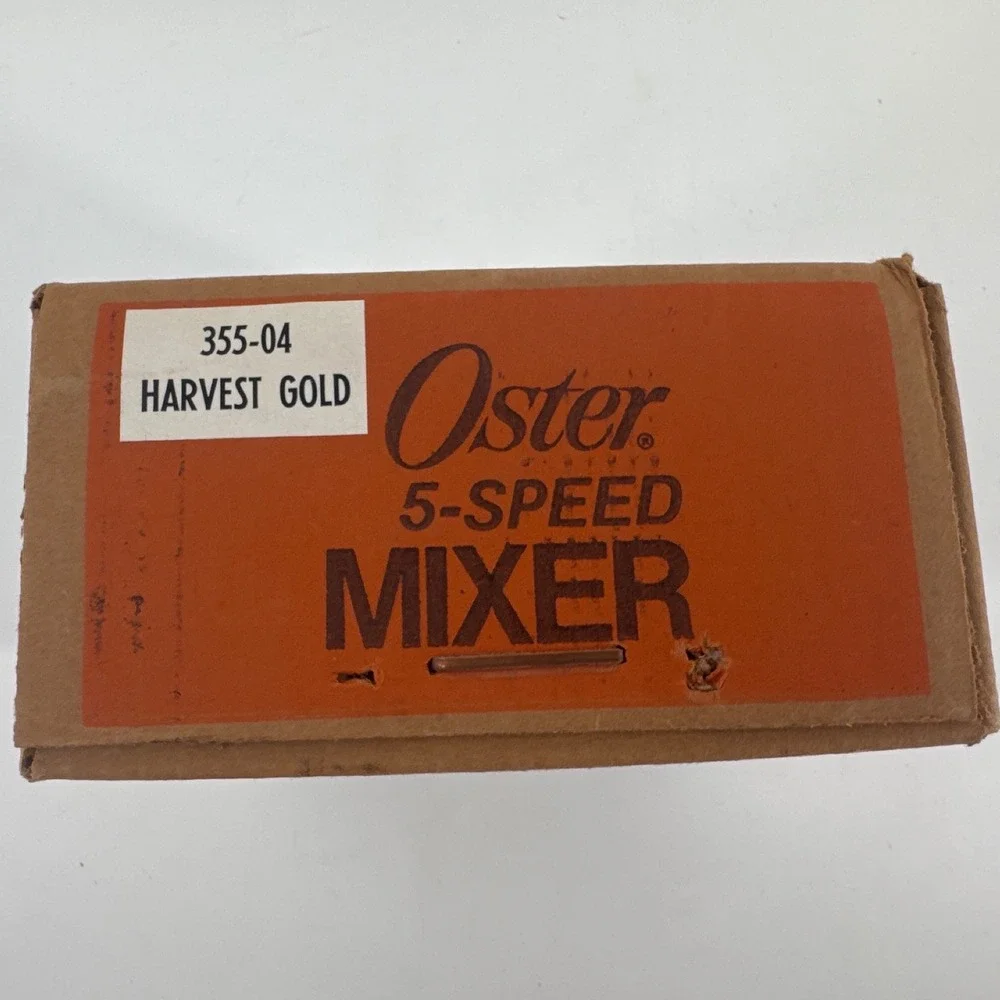 Oster Portable Mixer 5-Speed Harvest Gold Vintage 355-04 New Open Box